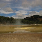 Der berühmte Champagner Pool im Wai-O-Tapu Thermal Wonderland 